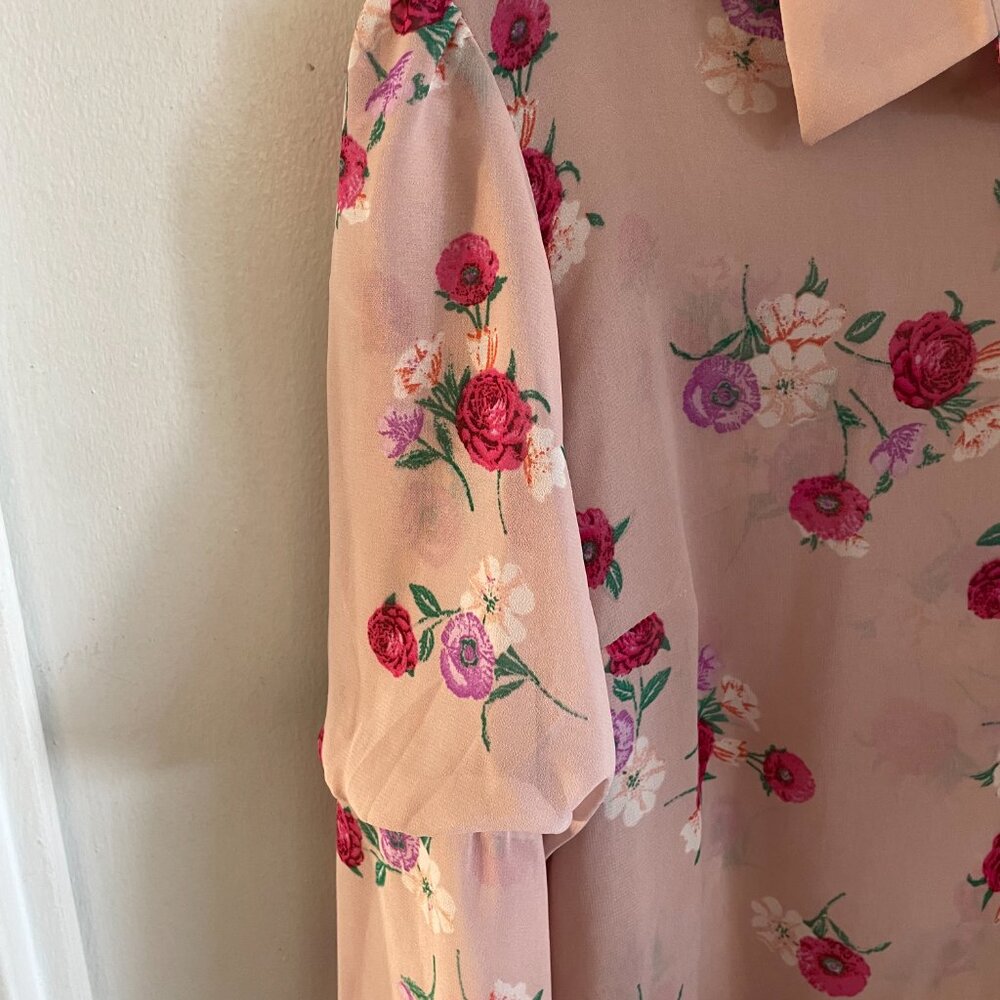 NWT Express Floral Sheer Blouse - size XL - Picture 5 of 10